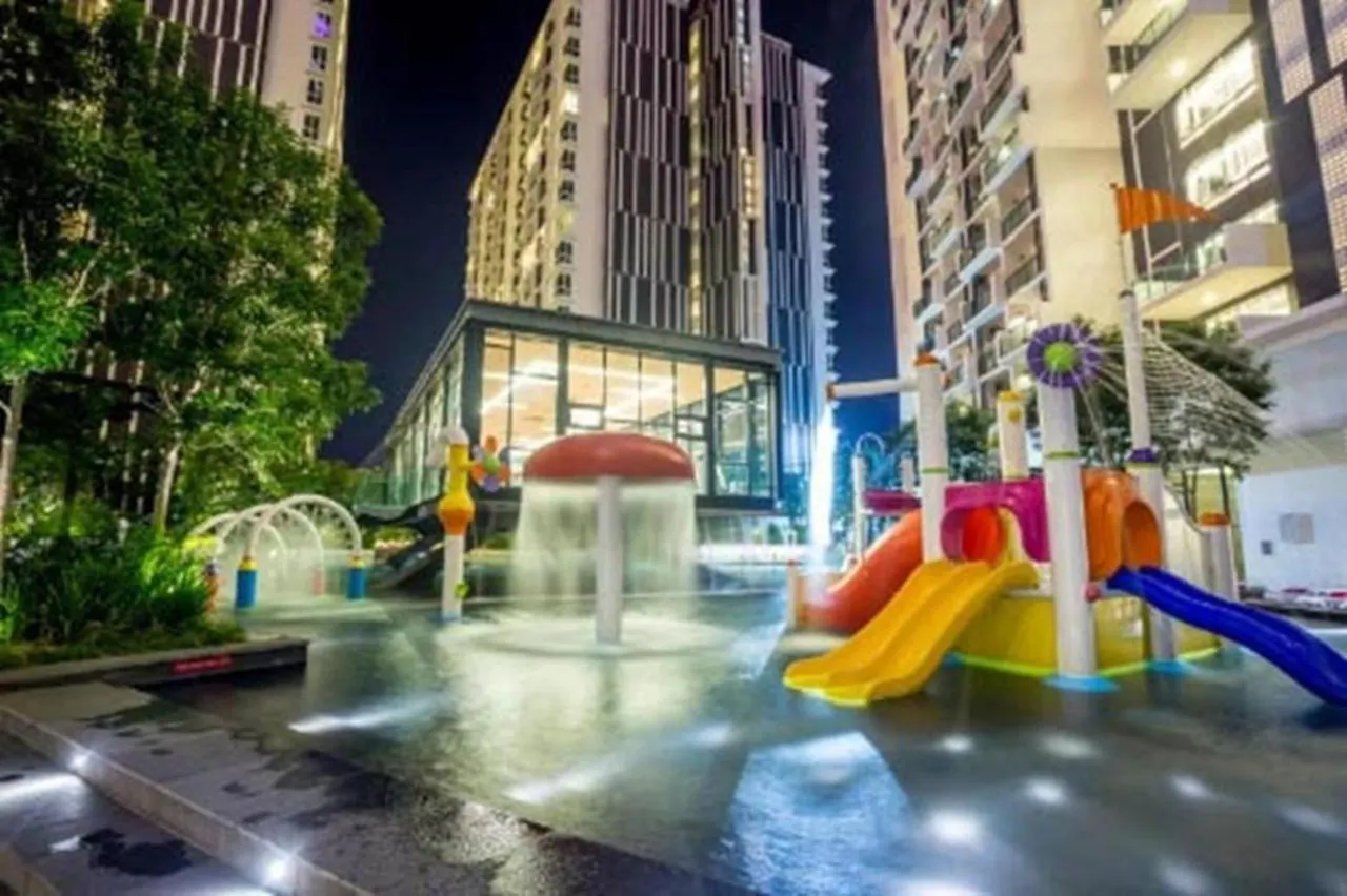 Hungrybedz The Shore Riverside Malacca Apartment