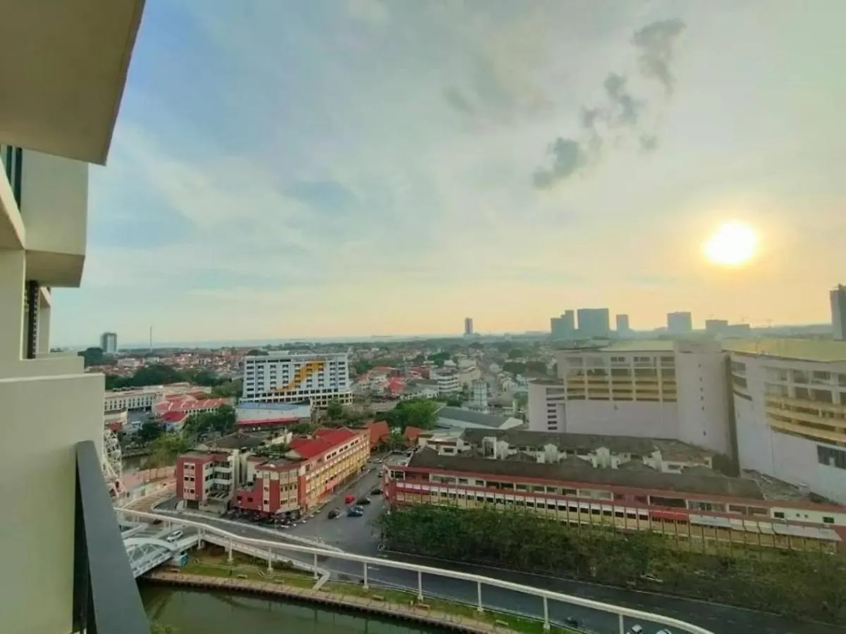 Hungrybedz The Shore Riverside Malacca Apartment Malaysia