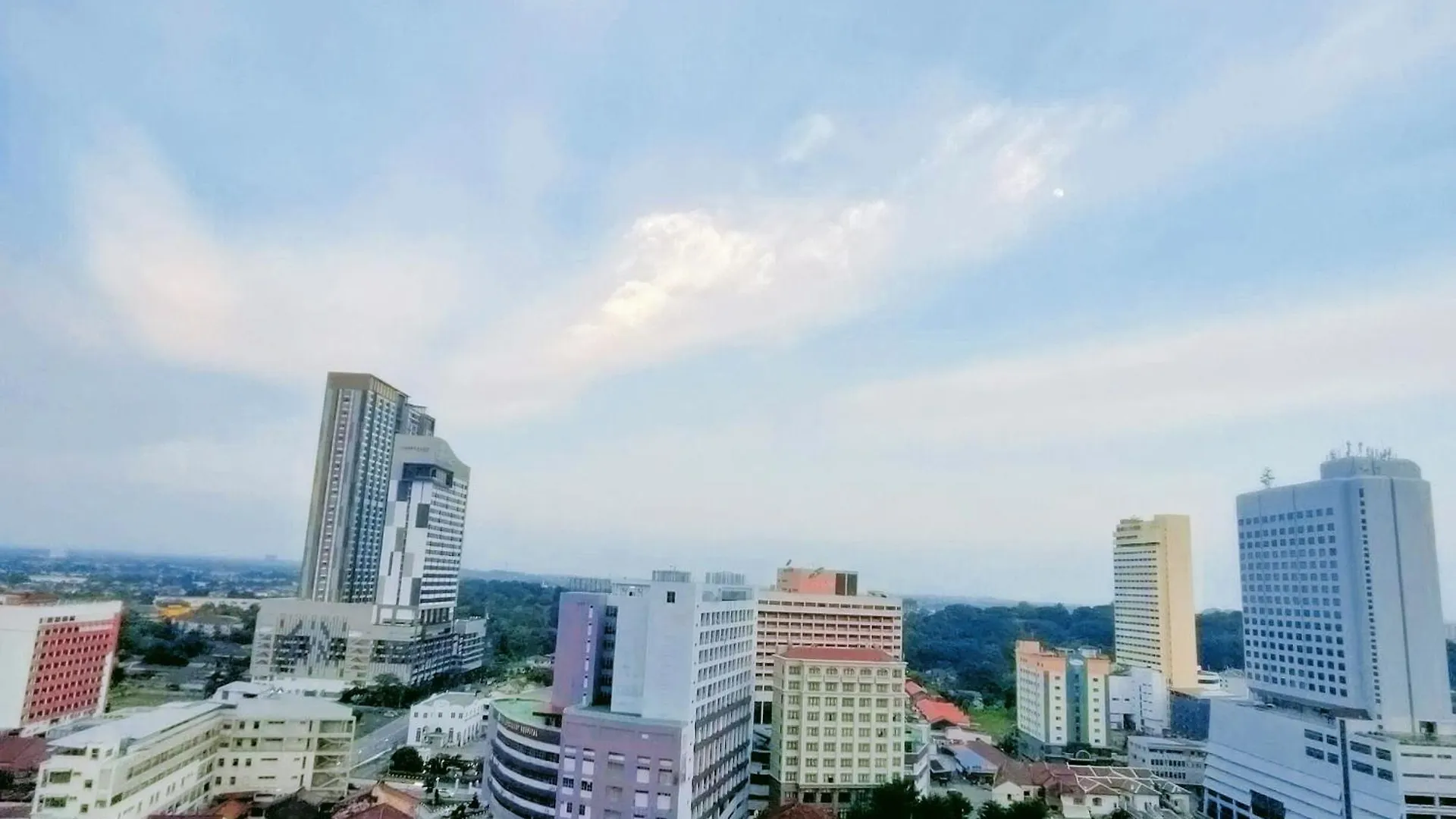 Hungrybedz The Shore Riverside Malacca Apartment
